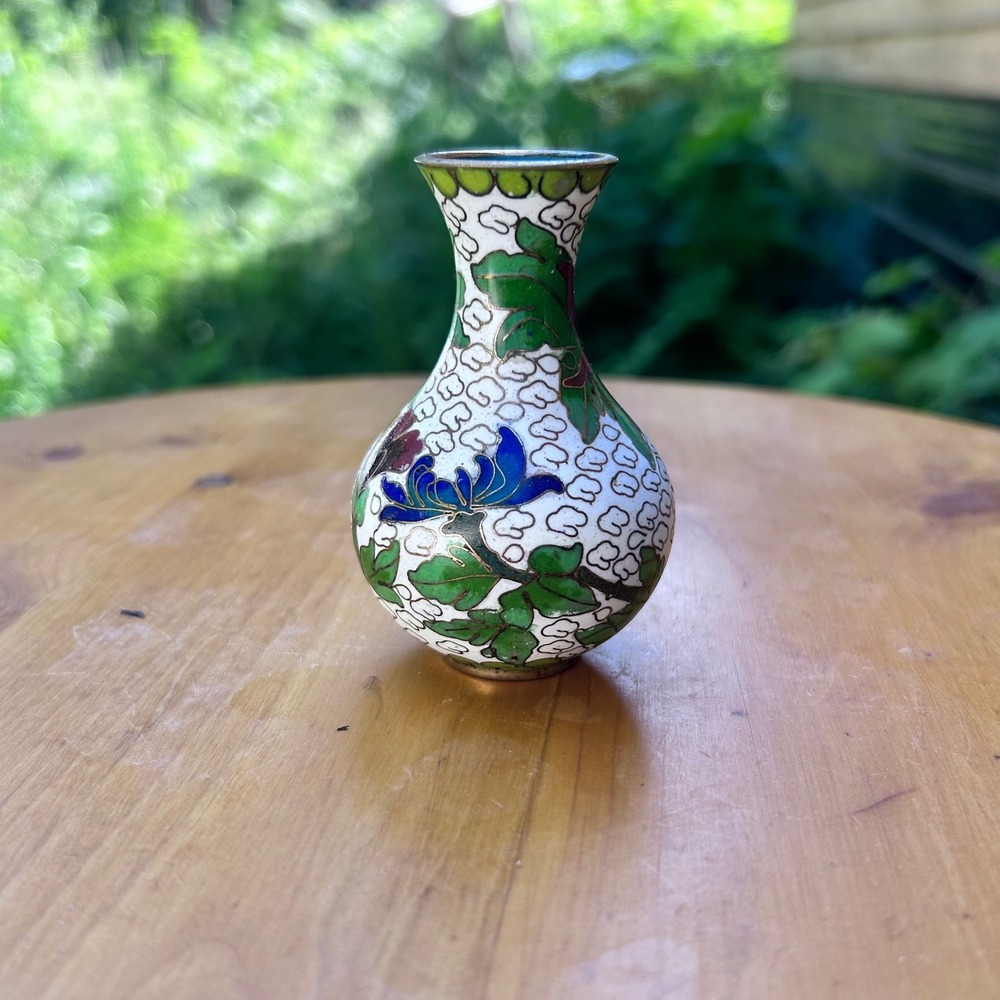 Vintage Chinese Cloisonne Enamel Bud Vase White Floral Brass Miniature Art Vase